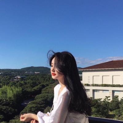 2019唯美情侣背影头像一男一女 最新微信个性情侣头像