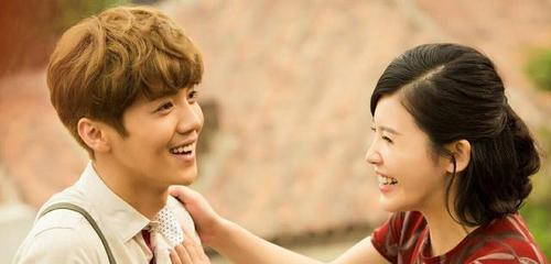 鹿晗宠溺笑捕获少女心!影视剧笑容大盘点