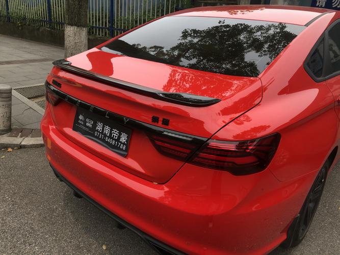 缤瑞小尾翼_4s店_提车_吉利缤瑞_汽车_汽车介绍