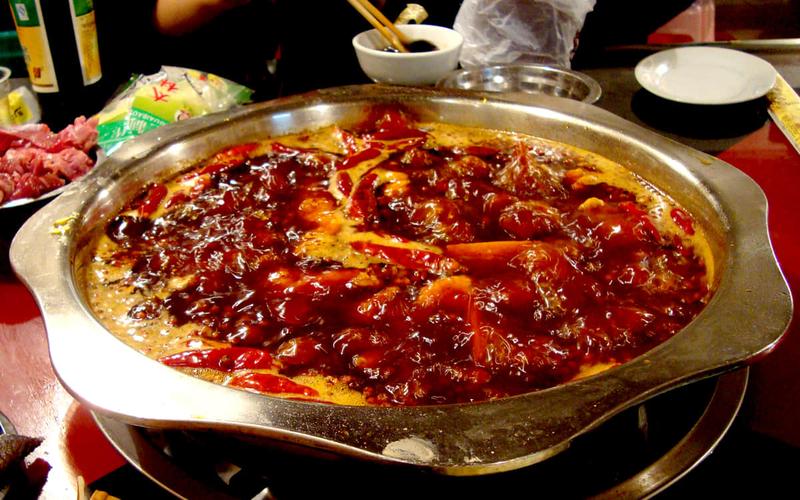 牛肉火锅加盟大龙火锅麻辣牛肉敞开吃