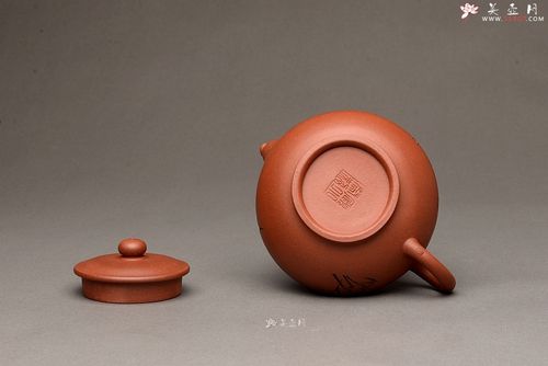 紫砂壶图片:端庄典雅 顾小英新作 全手紫韵 - 美壶网