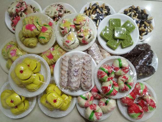 清明踏青,新华超市提前为你备好了祭奠亲人的供品,欢迎前来选购