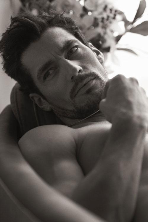 dolce & gabbana头牌男模大卫·甘迪拍摄私密写真画册