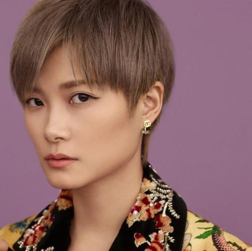 李宇春,快乐女声,明星,父母,歌星