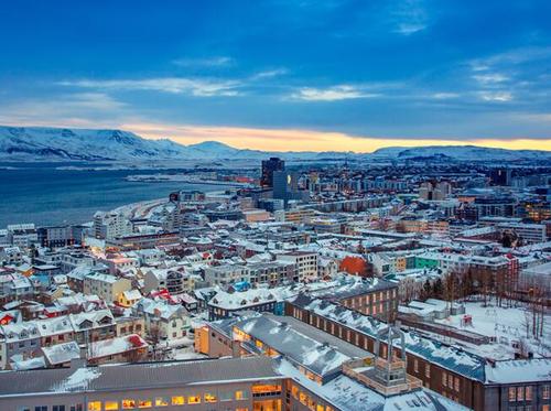 冰岛是哪个国家冰岛离哪个国家近