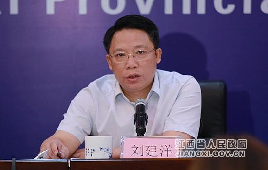 南昌市人民政府市长刘建洋(文颖 摄)