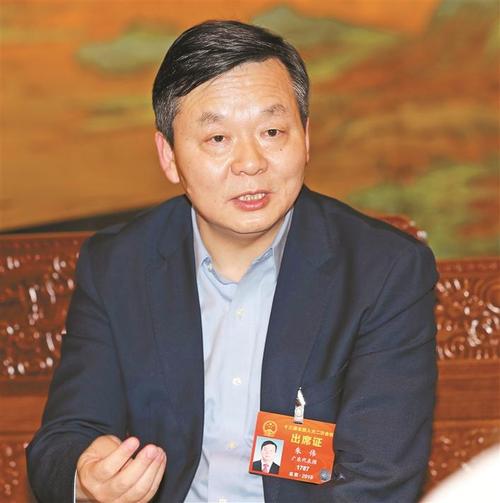 全国人大代表,佛山市市长朱伟:发挥制造业优势 携手共建大湾区