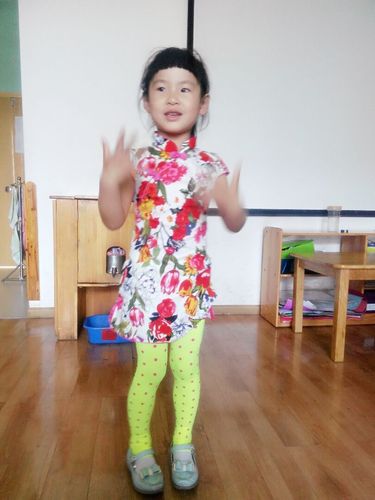 王天怡 amy
