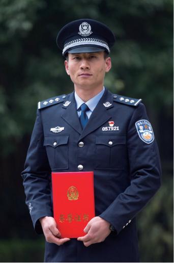 【你好,警察节】带你走近全国"青年文明号"交警岗和"全国优秀人民警察