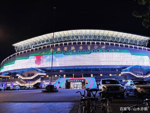 石家庄这条最繁华的商业老街夜色是真美,趁这夏夜,不