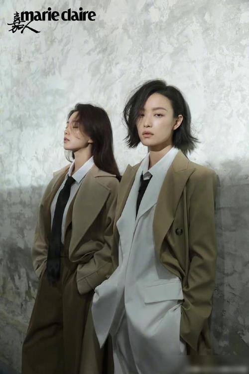 组图:刘诗诗,倪妮两位气质美人同框合影又纯又欲