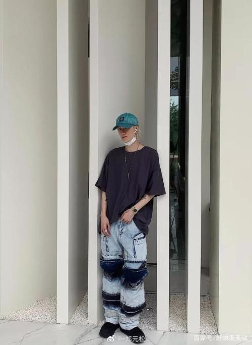 之后由郑元松在国内带火.