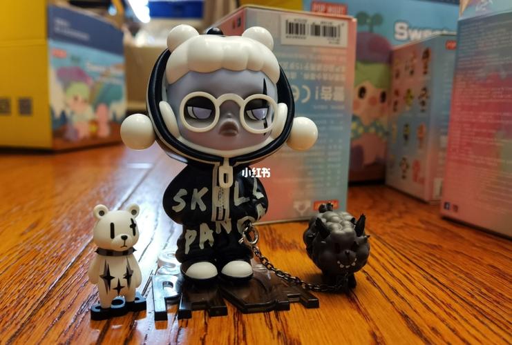 泡泡玛特 skullpanda 熊猫热潮隐藏款造型师_熊猫_skullpanda_泡泡