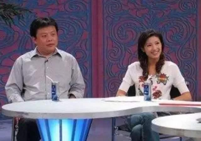 与郭德纲传出绯闻,随后被丈夫家暴,离婚的徐春妮,现在怎样了?