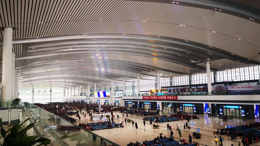 重庆西站候车大厅