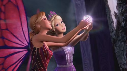  p>《芭比之蝴蝶仙子与精灵公主》(barbie mariposa &amp; fairy