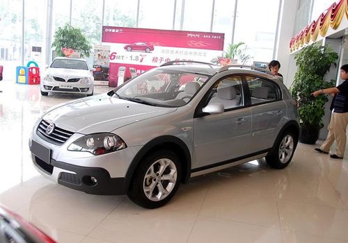 华晨中华 中华骏捷cross 2010款 1.5手动豪华型
