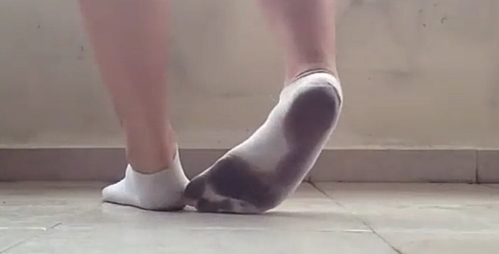 李佳琦白袜子底