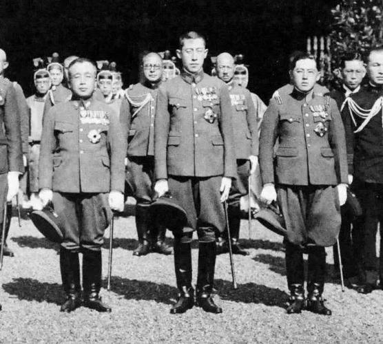 李垠本来是韩国皇太子,却成为日军中将,还来中国镇压抗日