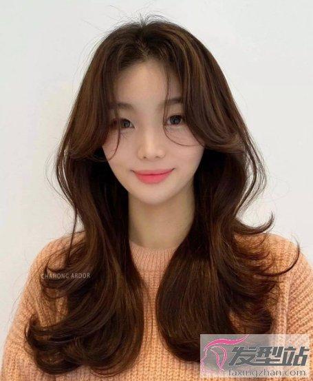 外翻卷刘海怎么卷s型外卷迷人又好看