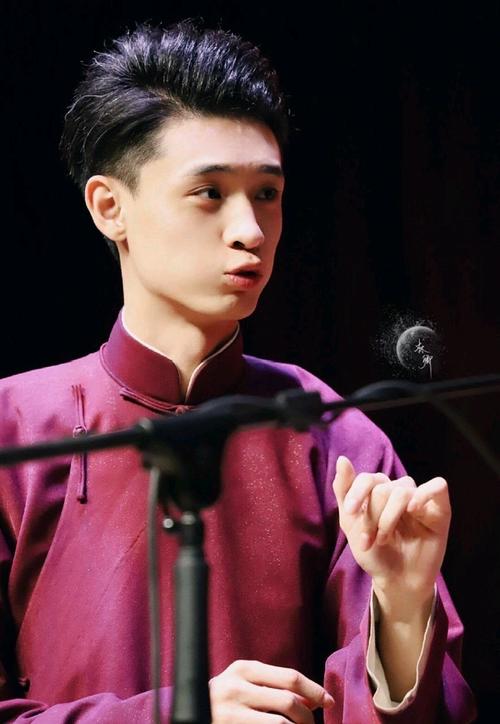 秦霄贤——为你的心心念念,一遍又一遍