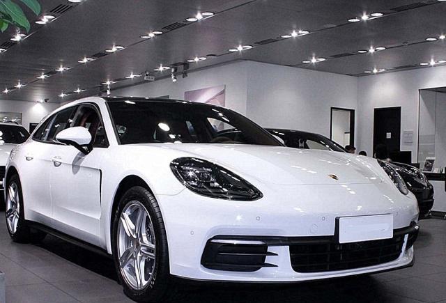 保时捷911有5座?新款车长5m,百米加速3.9s,重点能坐5人