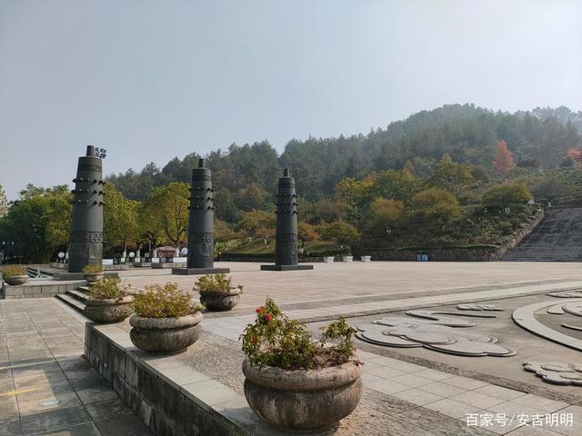 浙江安吉凤凰山森林公园