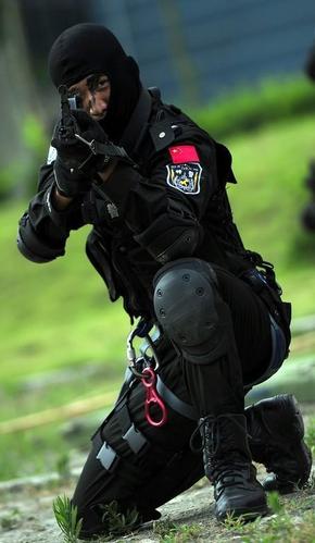 特警部队曝光,装备精良战斗力强悍