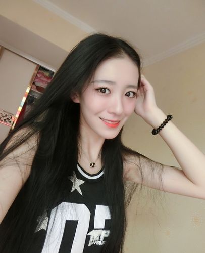 熊一凡上海戏剧学院校花