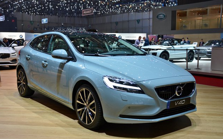 优雅又安全沃尔沃这款两厢车在欧洲很受欢迎