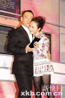 转帖:《珠光宝气》备受瞩目 林保怡细数四个"情人