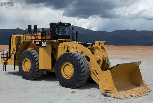 目前卡特彼勒最大的装载机994k