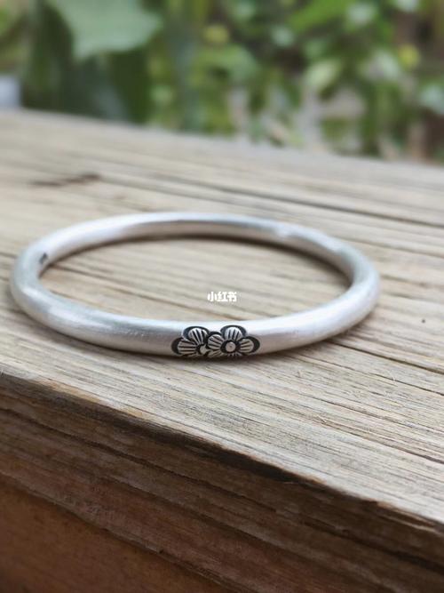 梅花银手镯_梅花_手镯_手工制作_银饰_刻字_手工银饰