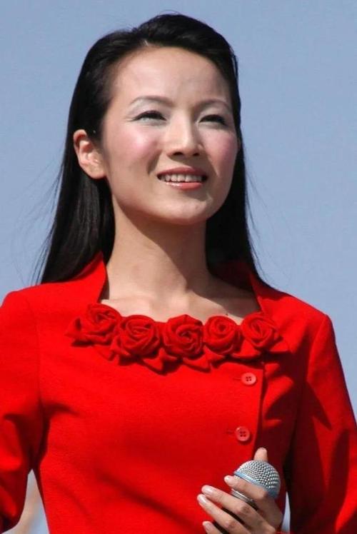 央视主持人管彤写真集