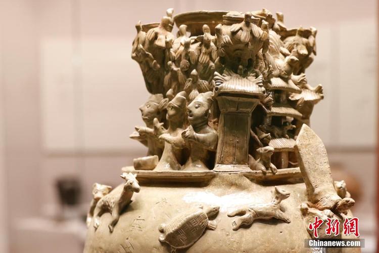 故宫博物院陶瓷馆携一千余件精品文物全新亮相