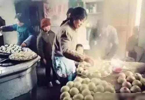 一组老照片,带你回忆30年前农村的年味儿