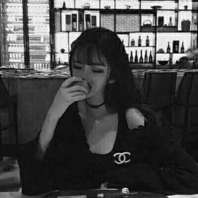 霸气微信头像帅气冷酷黑白厌倦等待害怕失去还讨厌主动