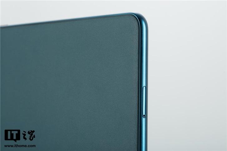 华为matepad pro青山黛配色图赏:温润细腻,素皮纹理