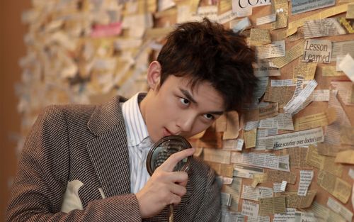 吴磊时尚帅气写真,高清图片,电脑桌面-壁纸族