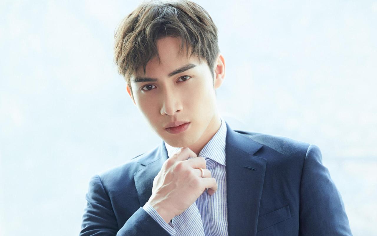 被邻居爆料隐婚生子张彬彬火速否认准备过光棍节的人