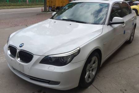 68万_香槟色2012款523li2.5l手自一体领先型_华晨宝马二手车_淘车