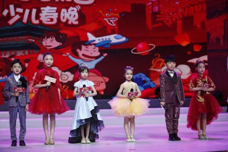 中央电视台少儿频道主持人 金豆哥哥,杜悦姐姐 在今天来到了我们少儿