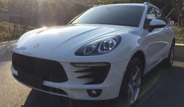 保时捷macan顶配价格多少保时捷macan顶配落地价多少钱大概9473万元