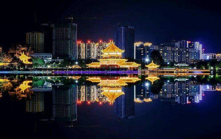 云南省曲靖市:今繁荣昌盛,与昆明平起平坐,告别一城独