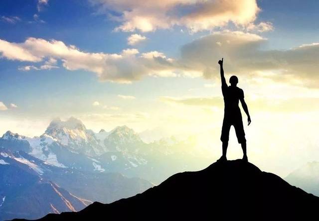 人生的高度,是自信撑起来的