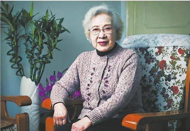 毛尖秦怡是中国女性的集合名词