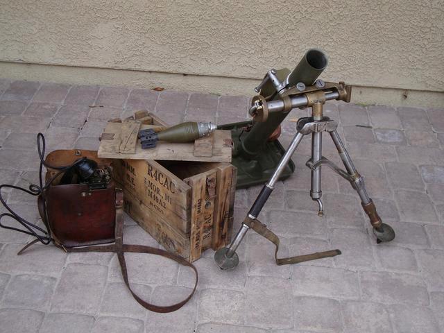 m2型60毫米迫击炮