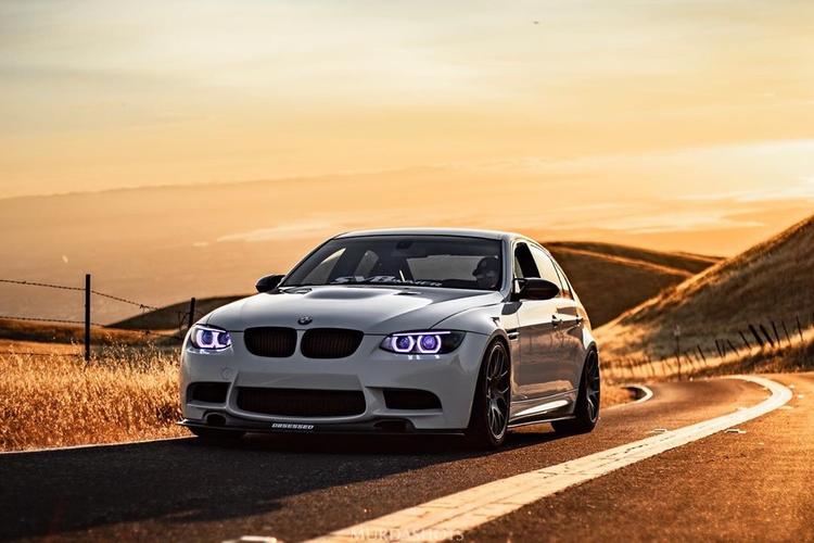 宝马m3:实车真的太漂亮了!