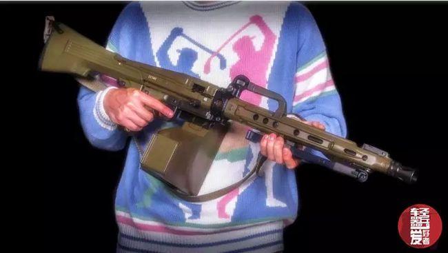 英国曾为其特别舟艇中队(sbs)采购了500支阿梅利轻机枪,但很快便被