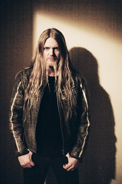 夜愿两大主唱同一首歌